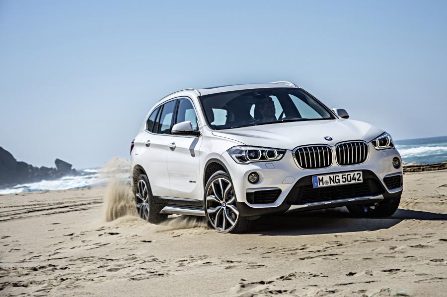  BMW X1 xDrive20d xLine (F48) 2015 года  (WW) (фото 15 из 59)